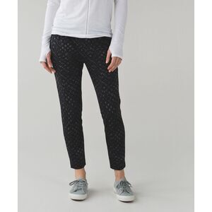 Lululemon Jet Crop (Slim) Lace Play Dark Slate Black